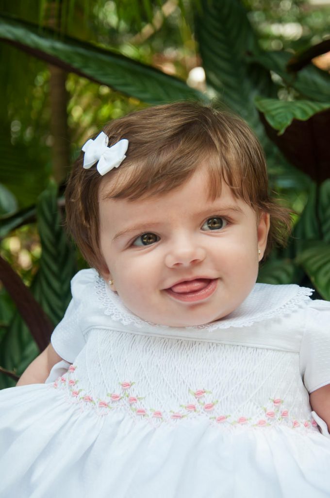 Veja os melhores trabalhos em cerimônias de batizado da LuPorfirio Fotografia, especializada em famílias e eventos infantis